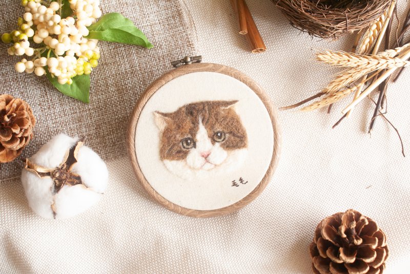 Realistic pet cat wool embroidery frame painting - ของวางตกแต่ง - ขนแกะ หลากหลายสี