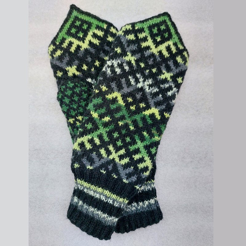 Women's hand-knitted wool mittens are very warm with a pattern - ถุงมือ - ขนแกะ หลากหลายสี