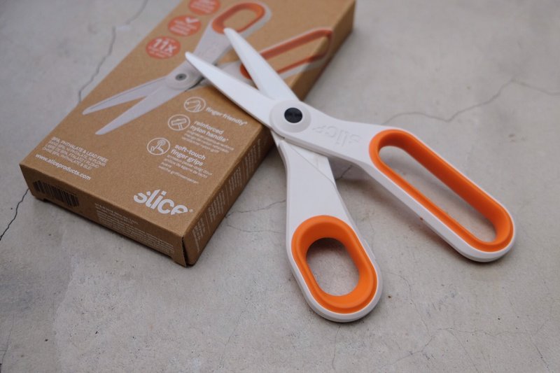 American Slice Thick Blade Ergonomic Ceramic Scissors - กรรไกร - วัสดุอื่นๆ 