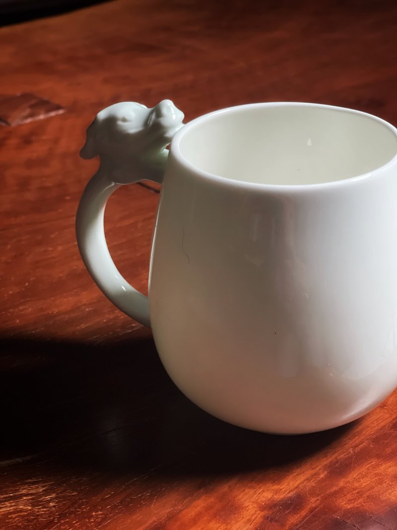 敬物12生肖納福杯龍  手捧一份福氣 守住歲歲朝朝的安康 - 咖啡杯/馬克杯 - 瓷 白色