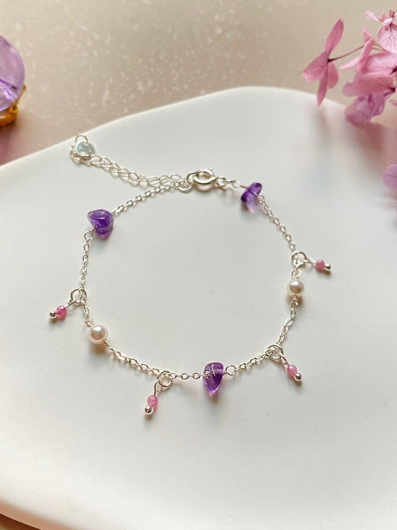 [Kimiko handmade jewelry] Amethyst Pink Tourmaline Thin Bracelet - สร้อยข้อมือ - คริสตัล สีม่วง