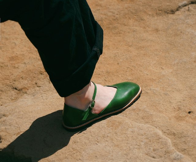 Emerald green fashion ballet flats