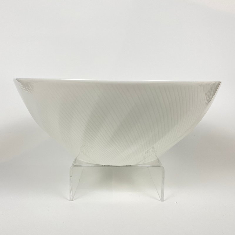 【Narumi】Sense White pure white bone china dinner bowl (23cm) - Bowls - Pottery White