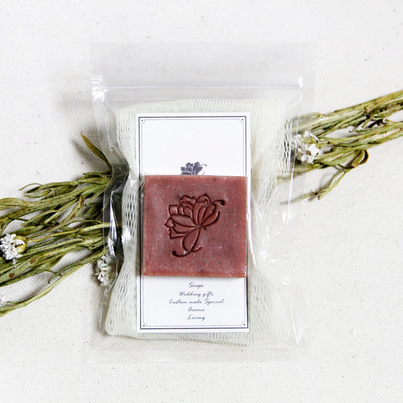 紅茶桂花皂 28g + 起泡袋 - 沐浴乳/沐浴用品 - 植物．花 紅色