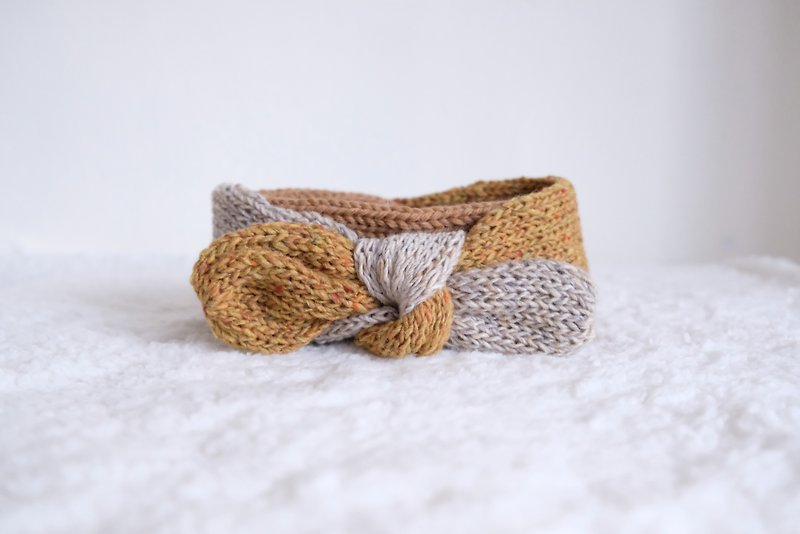 Hand-woven shawl three warm earbands - ที่คาดผม - ขนแกะ 