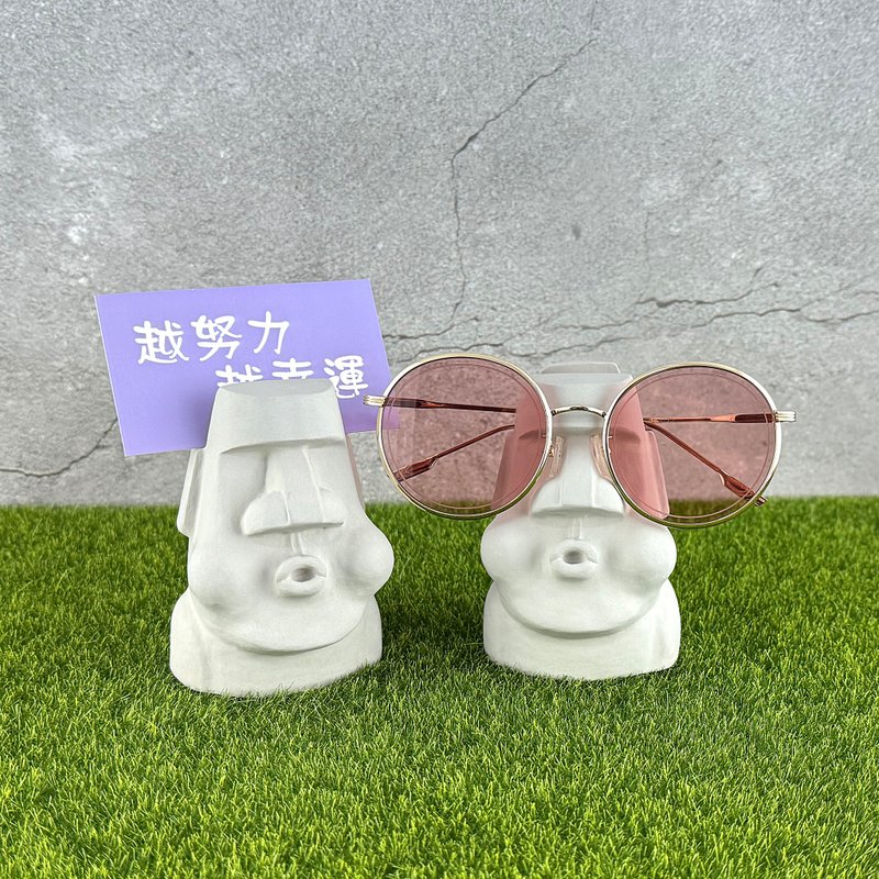 Cement Moai-Moai business card holder Moai glasses holder - ตุ๊กตา - ปูน สีเทา