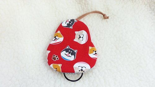 非玩布可-手作布雜貨 Play-handmade groceries 笑笑柴犬(紅) 梨型鑰匙包【K180303】