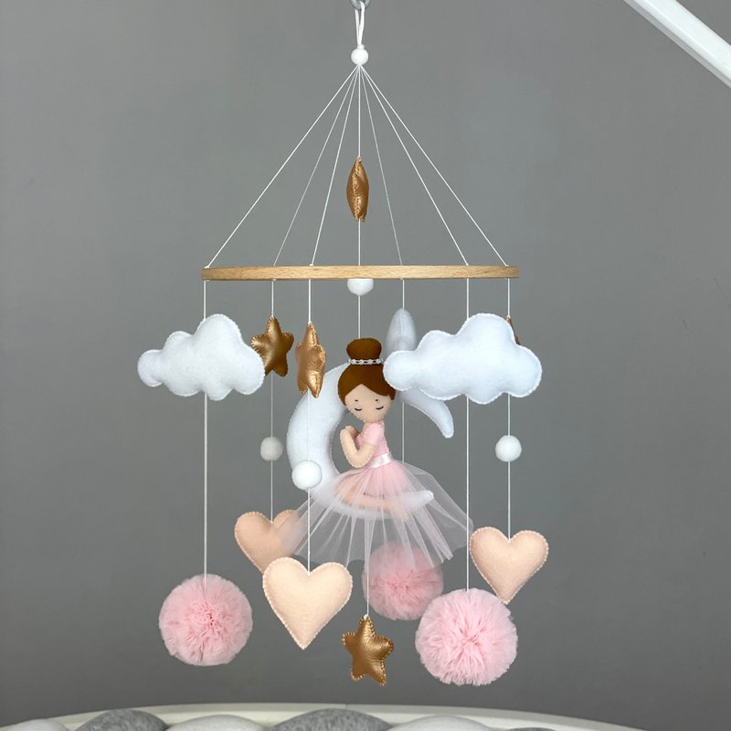 Ballerina mobile for baby girl Ballerina nursery decor Boho baby mobile crib - 寶寶/兒童玩具/玩偶 - 其他材質 粉紅色