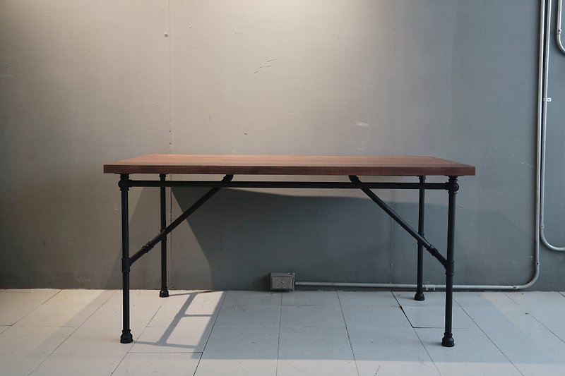 Industrial feng shui pipe table base_oak anti-scratch board dining table/desk/cafe table/**customization welcome**