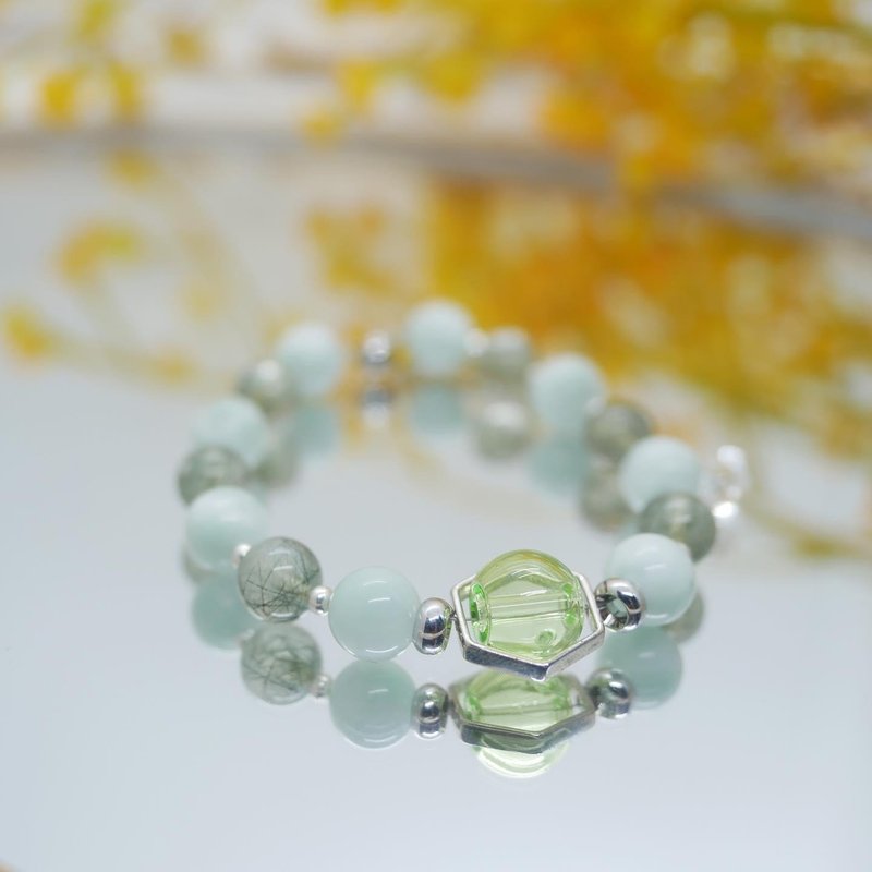 Blue Sea and Rush Fragrance Essential Oil Beads Energy Gemstone Crystal Bracelet Happy Mood Brings Wealth - สร้อยข้อมือ - คริสตัล สีเขียว