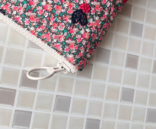 mina perhonen light berry 化妝包ポーチ果実柄ハンドメイド
