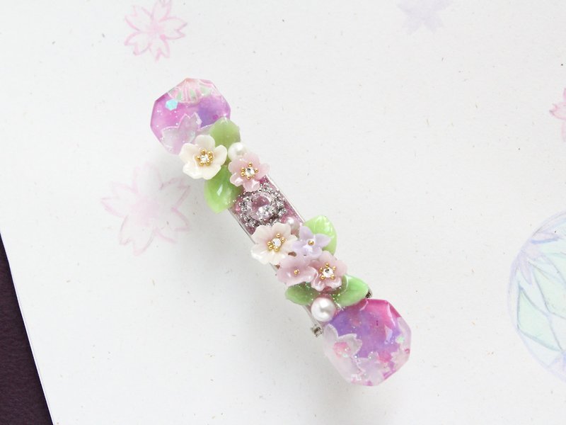 Hand painted violet and pink plastic plate and sakura hair clip - Hair Accessories - Clay Pink