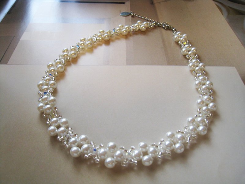 Silky Pearl & Swarovski Crystal Choker / SMA : White Bridal* - Necklaces - Pearl White