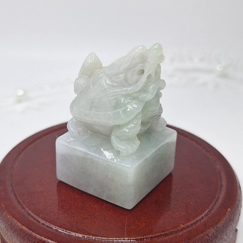 緣圓翡翠 溫潤粉紫三彩手工雕刻龍龜印章 | 天然緬甸玉A貨翡翠