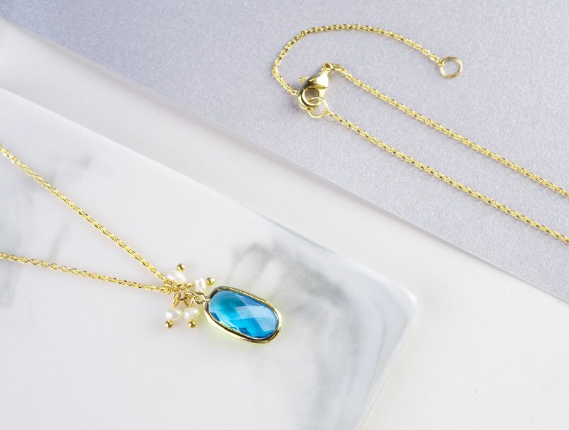 Edith & Jaz • Birthstone with Pearl Collection-Capri Blue Quartz Necklace (Dec) - สร้อยติดคอ - เครื่องเพชรพลอย สีน้ำเงิน