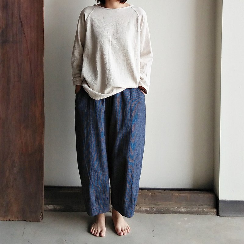 變形縮口打摺褲   先染棉麻  深藍 - 女長褲 - 棉．麻 藍色