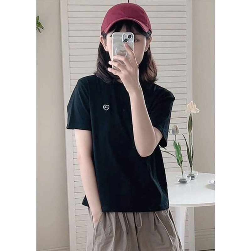 witharch刺繡彈力棉T恤-黑 - 女 T 恤 - 棉．麻 