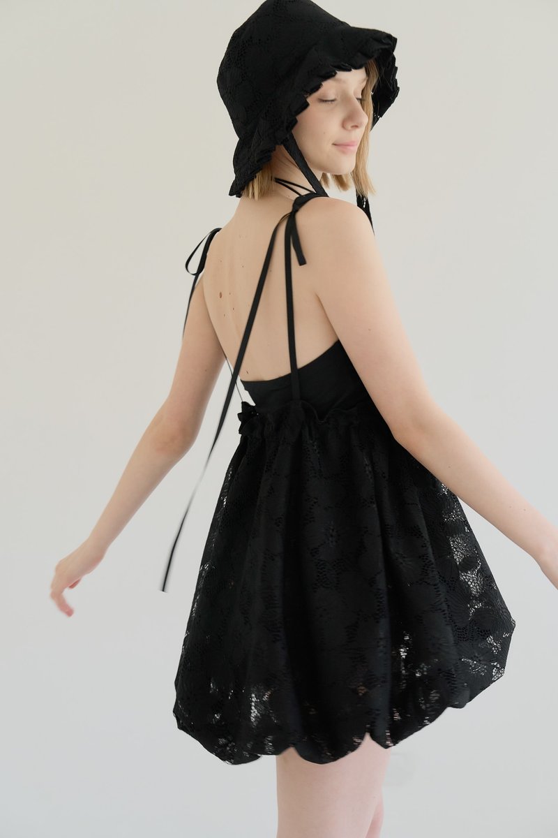 poppy tie strap dress 罌粟花苞綁帶洋裝 black lace 黑蕾絲 - 洋裝/連身裙 - 聚酯纖維 黑色