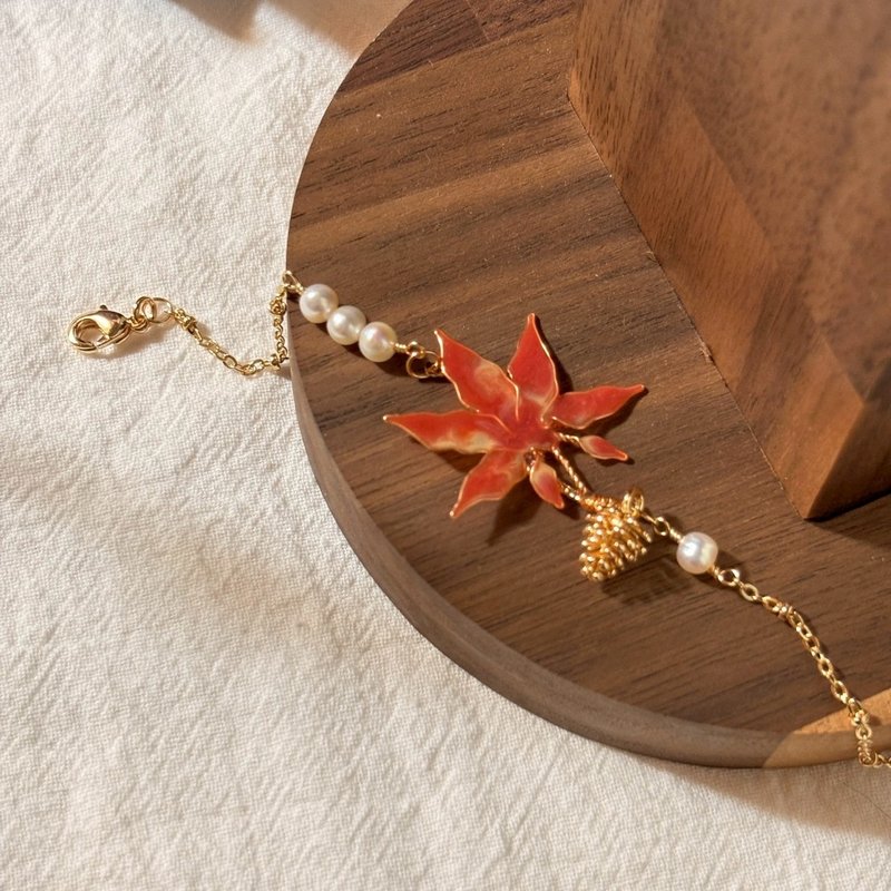 Autumn Leaf Bracelet / Handmade Crystal Flower Accessories - Bracelets - Resin Orange