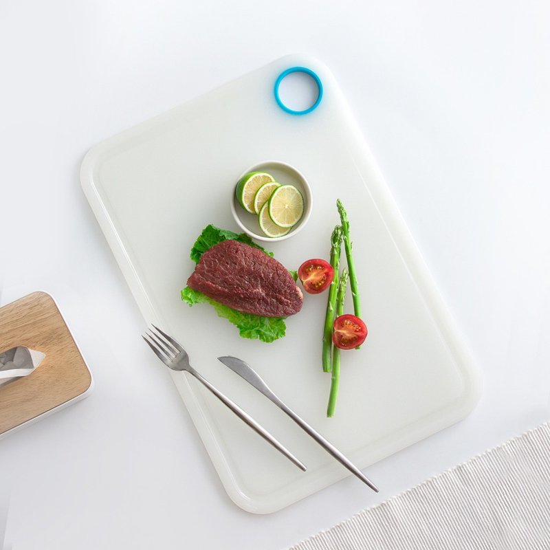 Camellia CHAHUA Ag+ Silver Ion Antibacterial and Mildew Resistant Double-Sided Chopping Board-L - ถาดเสิร์ฟ - พลาสติก ขาว