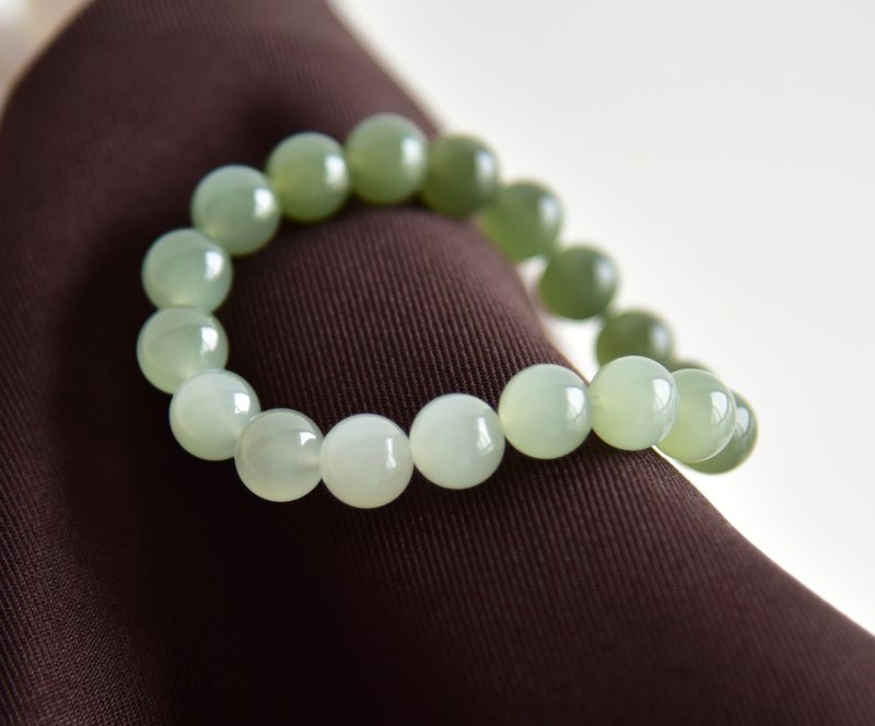 [Qingyin] Natural Hetian jade Qinghai material gradient round bead bracelet - สร้อยข้อมือ - หยก สีเขียว