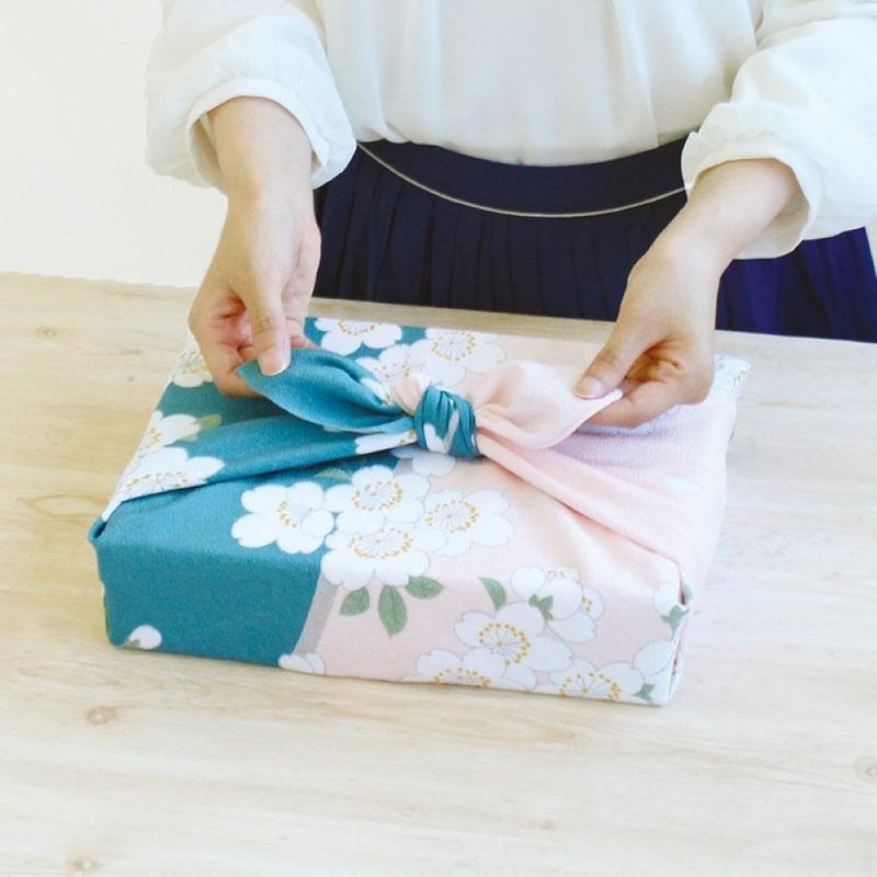 Kyoto Furoshiki Wrap - Koyue Yuzen Second Towel - Sakura - ผ้าเช็ดหน้า - ผ้าฝ้าย/ผ้าลินิน 