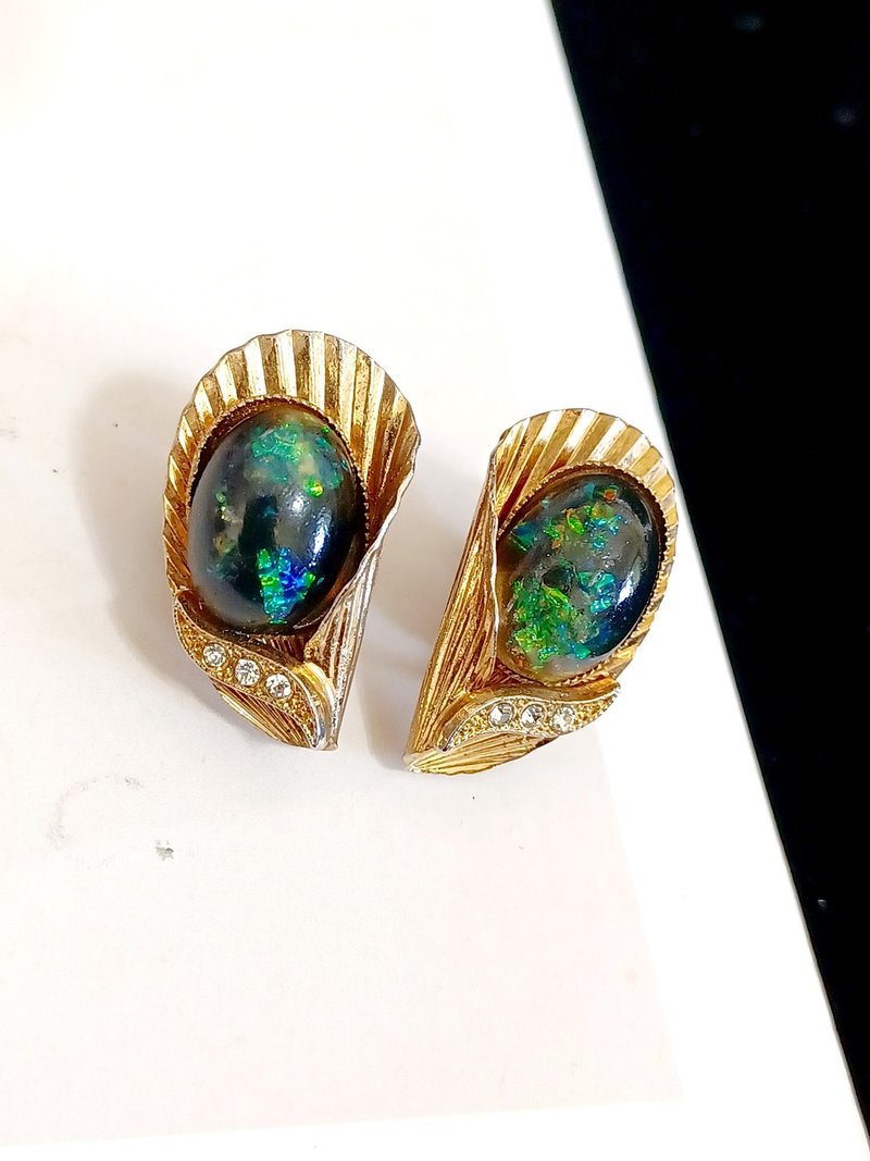vintage jewelry  古董金色捲邊七彩 夾式耳環 - 耳環/耳夾/耳骨夾 - 其他金屬 