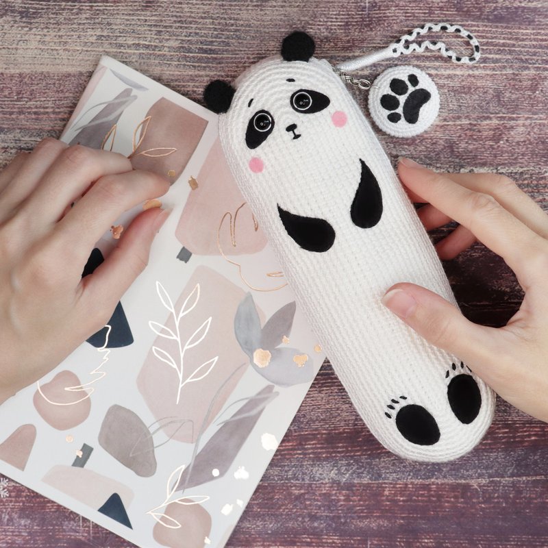 Crochet pattern Panda school pencil case, PDF Digital Download, DIY tutorial - คอร์สงานฝีมือ/หนังสือคู่มือ - วัสดุอื่นๆ 