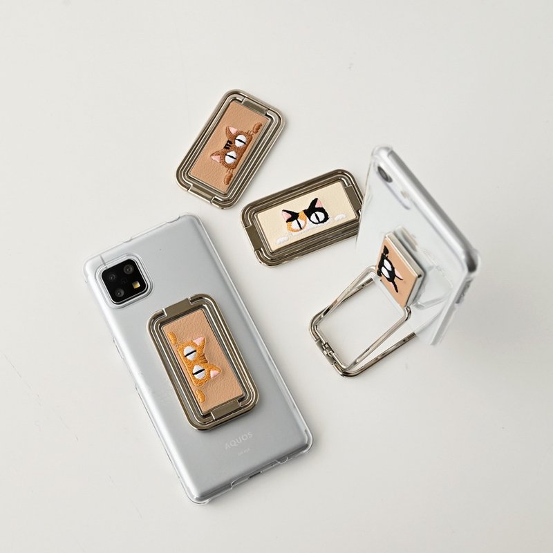 Smartphone multi-functional ring [embroidered cat] Smartphone ring Smartphone stand Vertical video compatible Brown/White Ivory Beige A179I - ที่ตั้งมือถือ - วัสดุอื่นๆ ขาว