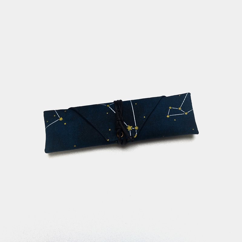 Sign night cutlery bag / Pen storage bag Hand-made simple canvas - กล่องเก็บของ - ผ้าฝ้าย/ผ้าลินิน สีน้ำเงิน
