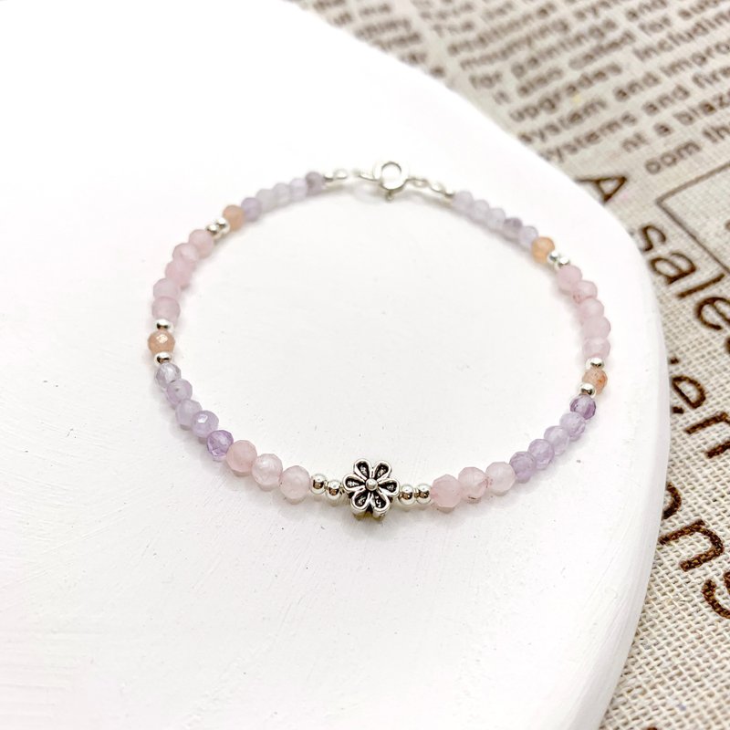 [The flowers are blooming again] Lavender Amethyst Sunstone Rose Quartz Crystal Bracelet Bracelet Crystal Bracelet - สร้อยข้อมือ - คริสตัล สึชมพู