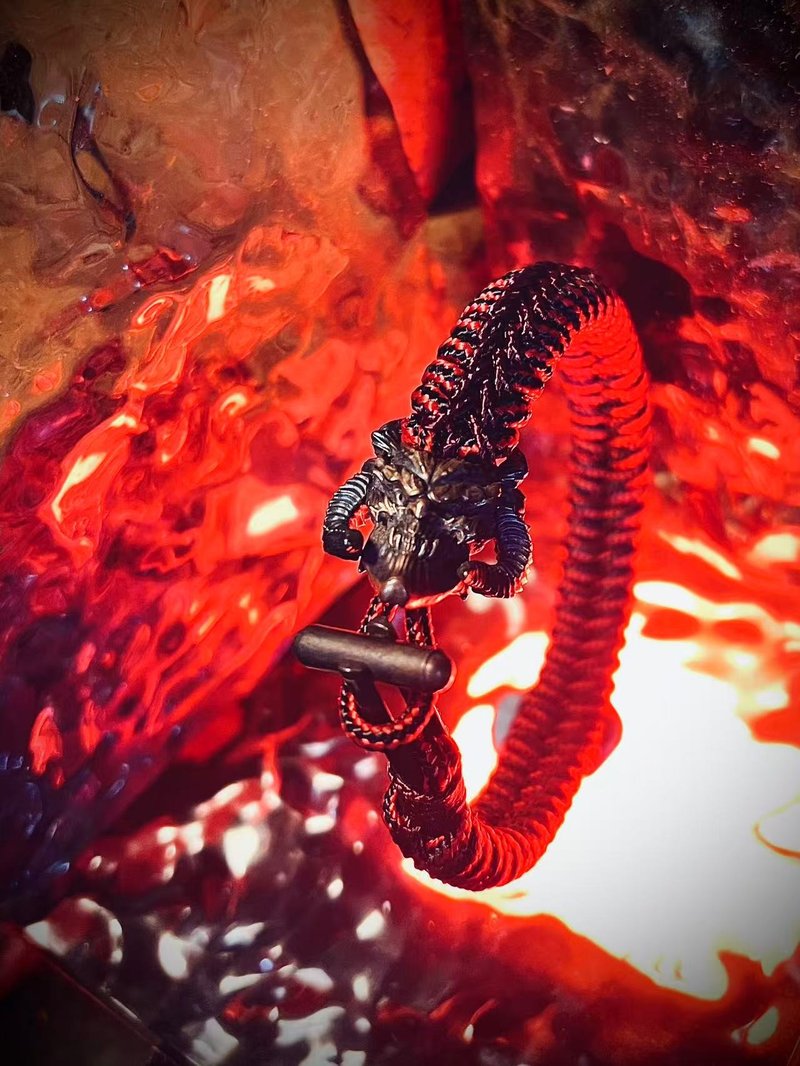 STRING MAN傘繩士 地獄之主手環 - 手鍊/手環 - 其他金屬 