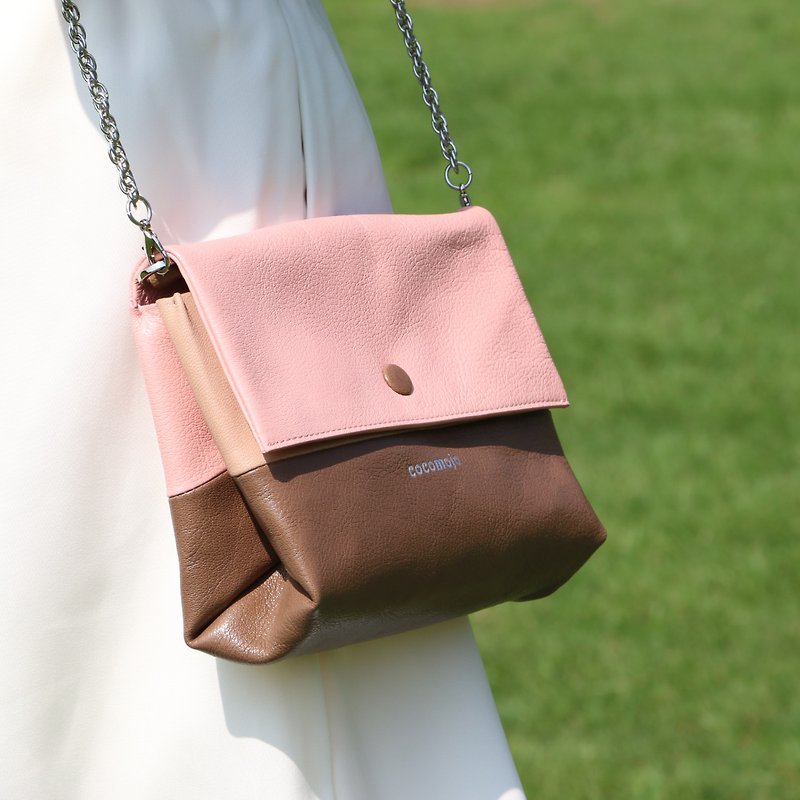 Pink And Brown Sheepskin Mini Pouch - กระเป๋าแมสเซนเจอร์ - หนังแท้ หลากหลายสี