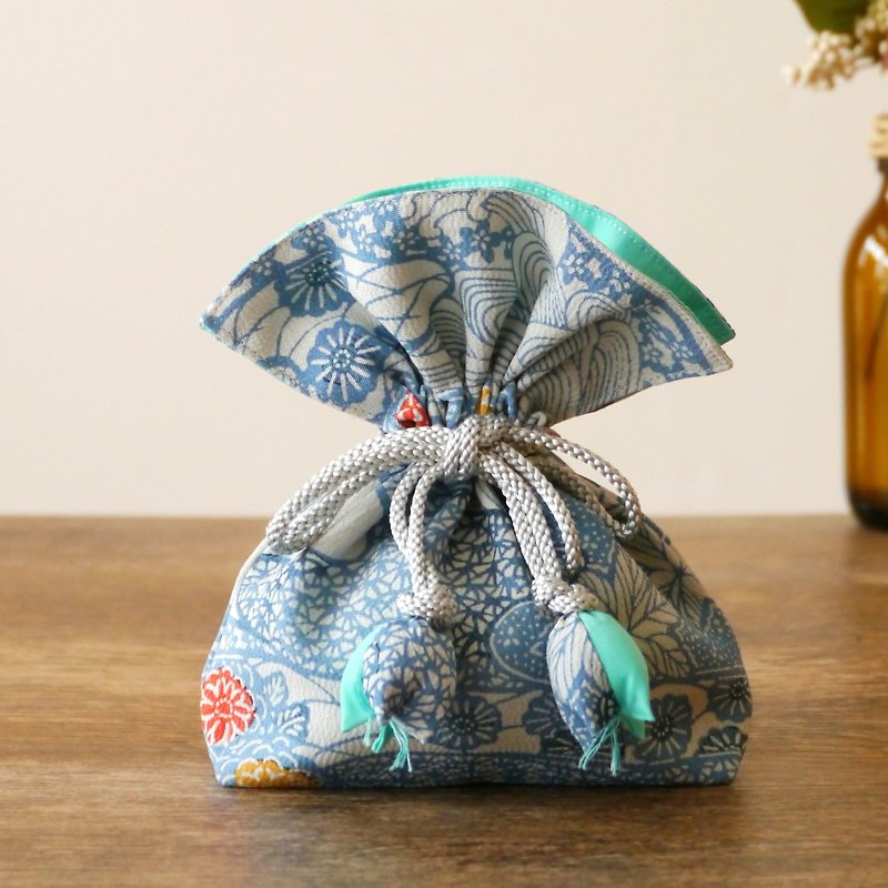 幸せ巾着　FUGURO　プレミアム　菊文 - 化妝包/收納袋 - 絲．絹 藍色