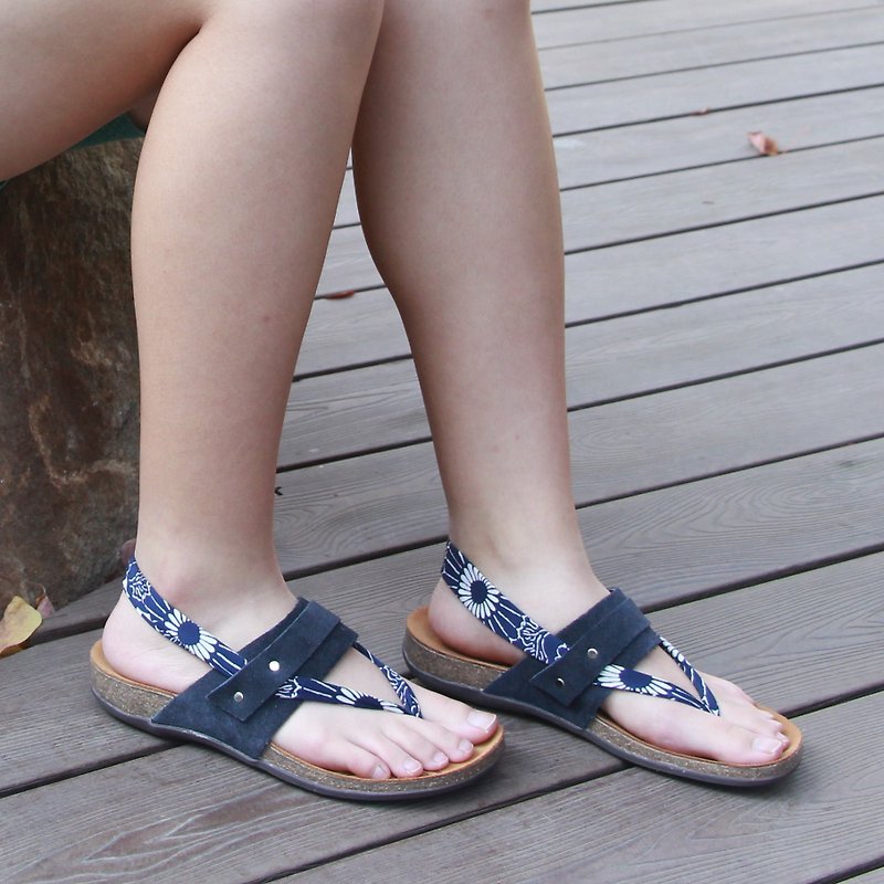[Starry Sky Love Day Blue] Lycra leather sandals/elastic Lycra shoelaces/cork comfortable air cushion - รองเท้ารัดส้น - หนังแท้ สีน้ำเงิน