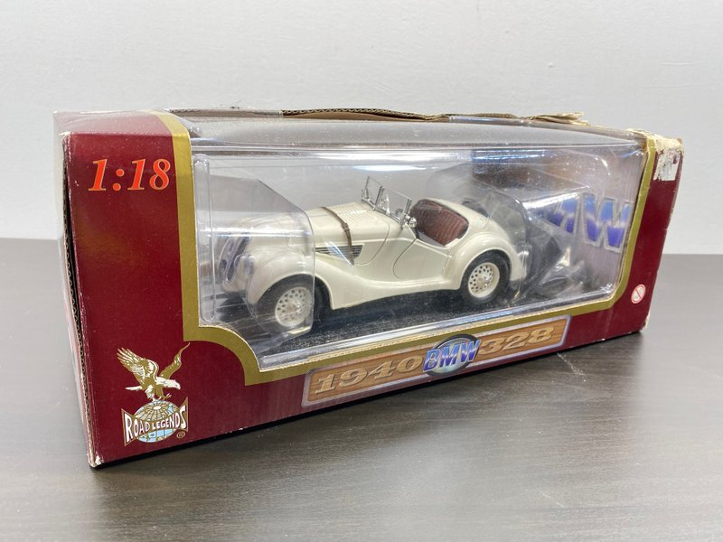 Road Legends 1/18 比例 1940 年 BMW 328 - 米色與棕色稀有車原 - 寶寶/兒童玩具/玩偶 - 其他材質 