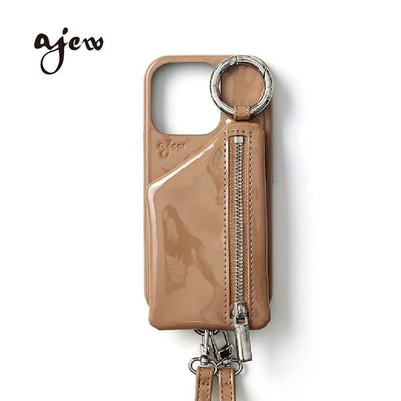 ajew patent 漆皮亮面拉鍊口袋手機殼 / light brown(含背帶) - 手機殼/手機套 - 人造皮革 咖啡色