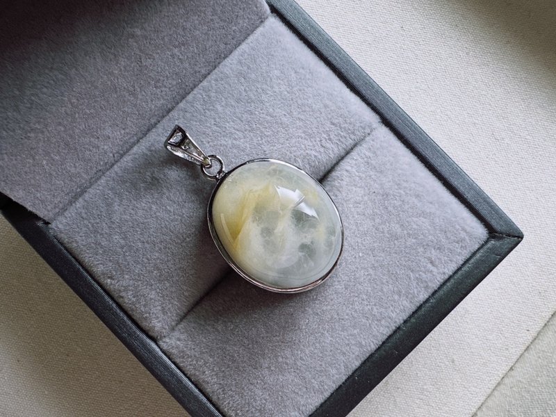 雙色兔毛水晶白銅吊墜-溫柔交會的兩種光 - 項鍊 - 水晶 