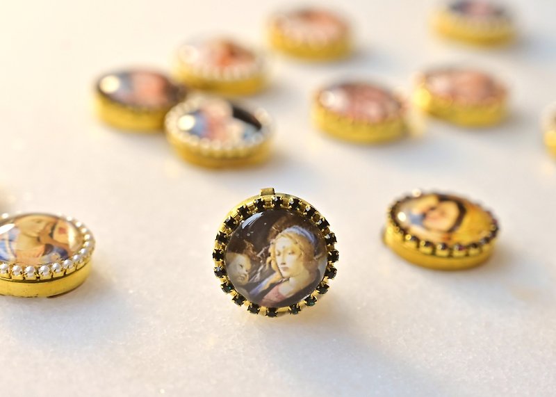 ボタンカバー 手作りのボタン飾り～ヴィンテージの宗教感～名画シリーズ：聖母子 - ブローチ - 宝石 多色