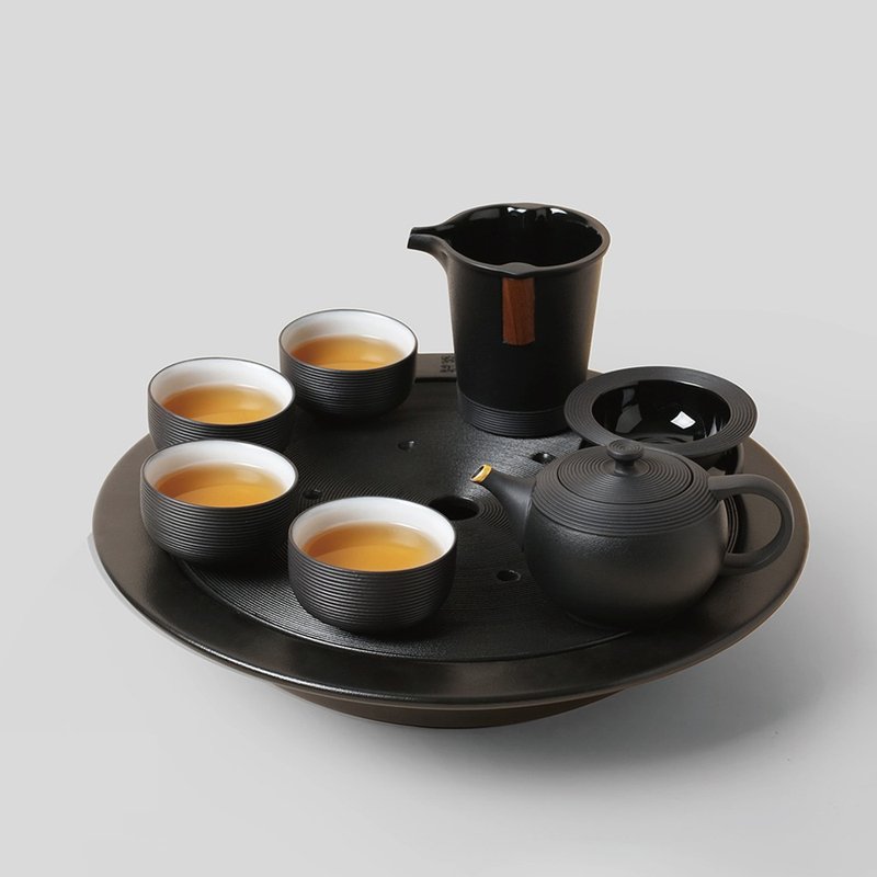 [LU Bao LOHAS] Huanyu Classic Tea Ceremony-Xuanhei one pot, one sea, four cups + tea tray complete set of tea banquets - Teapots & Teacups - Pottery Black