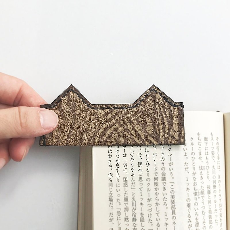 Cat cat's eagle bookmark Tigerko - Bookmarks - Genuine Leather Brown