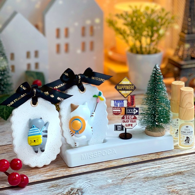 [Free Shipping + Free Carry Bag] Travel Cat Christmas Dual Mini Scenery Diffuser 8-piece Gift Box | Pet Friendly - น้ำหอม - น้ำมันหอม สีทอง