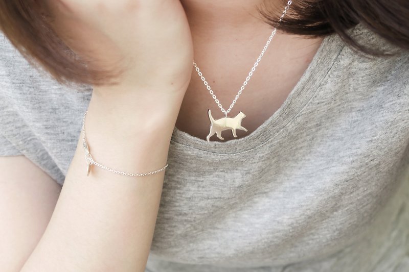 925 Sterling Silver Walking Cat Necklace Clavicle Chain Long Chain - สร้อยคอ - โลหะ สีเงิน