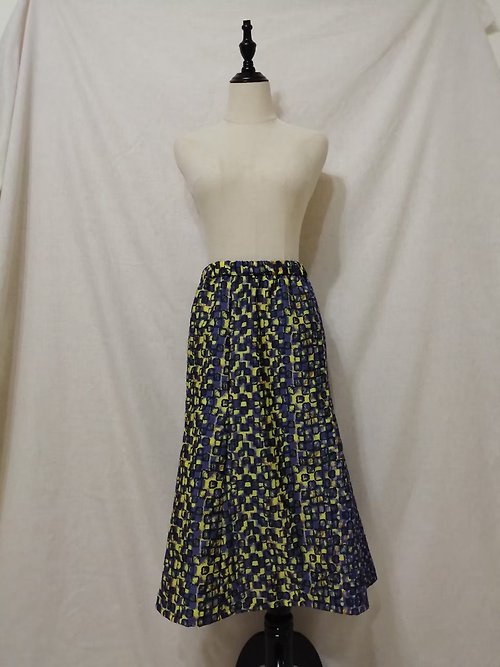 KAKI Designer collection 復古黃紫方塊印花六片裙