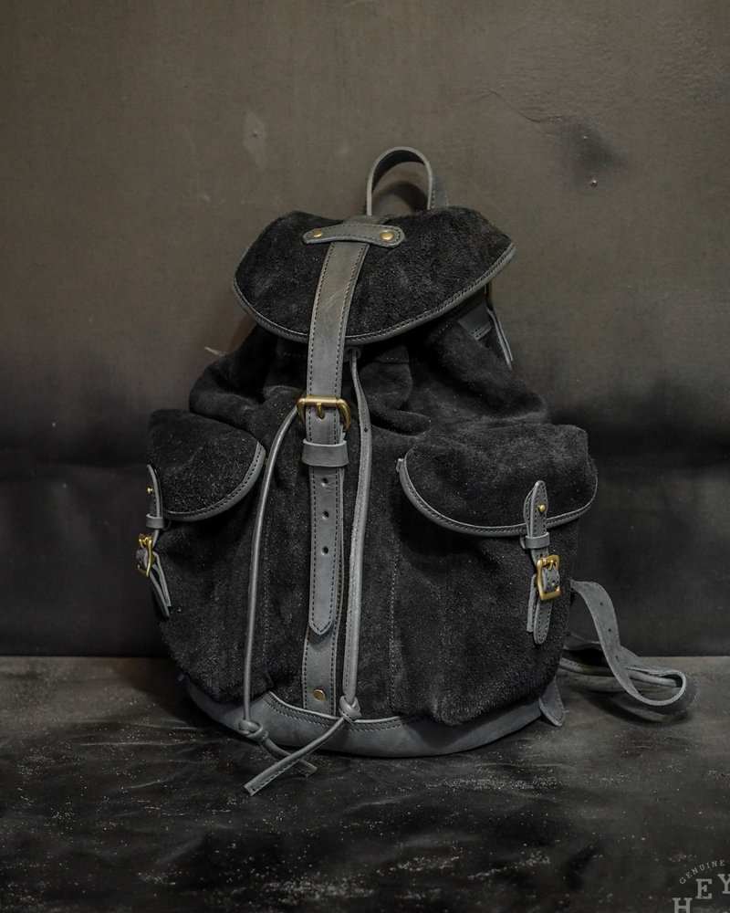 Full Veg-tanned Leather Backpack Type-2 Suede Black - กระเป๋าเป้สะพายหลัง - หนังแท้ หลากหลายสี