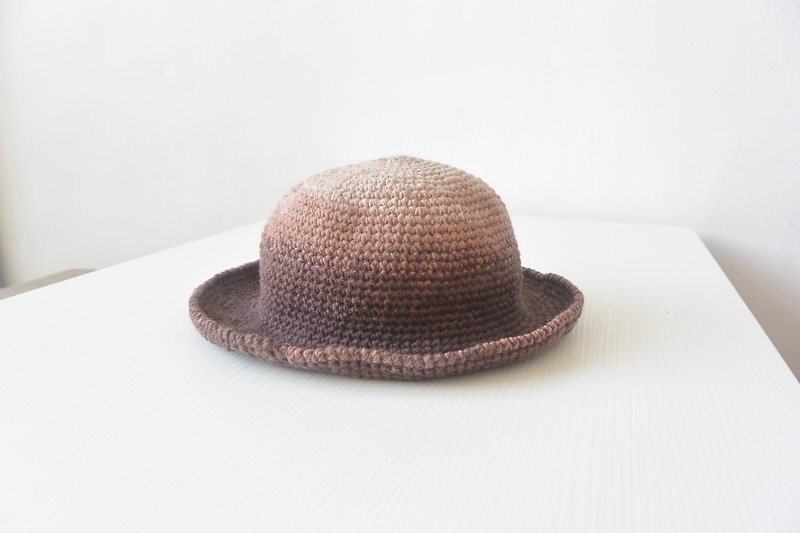 Handmade knit cap Dome - Coffee - Hats & Caps - Wool Brown