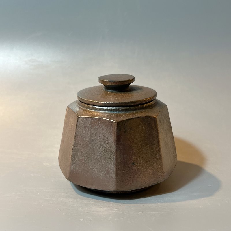 柴燒切面小茶倉 / 3-4兩茶倉 / 小平凡手作 - 其他 - 陶 卡其色