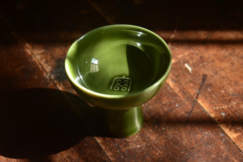 夏樹綠小高足杯 手沖濾杯 咖啡濾杯 咖啡濾器 中秋節 - 咖啡壺/手沖壺 - 瓷 綠色