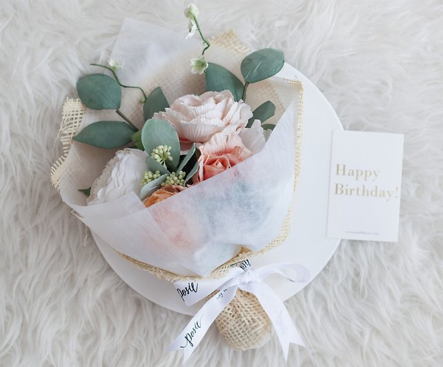 APRICOT GARDEN - Mini Flower Bouquet in Box - Shop posieflowers