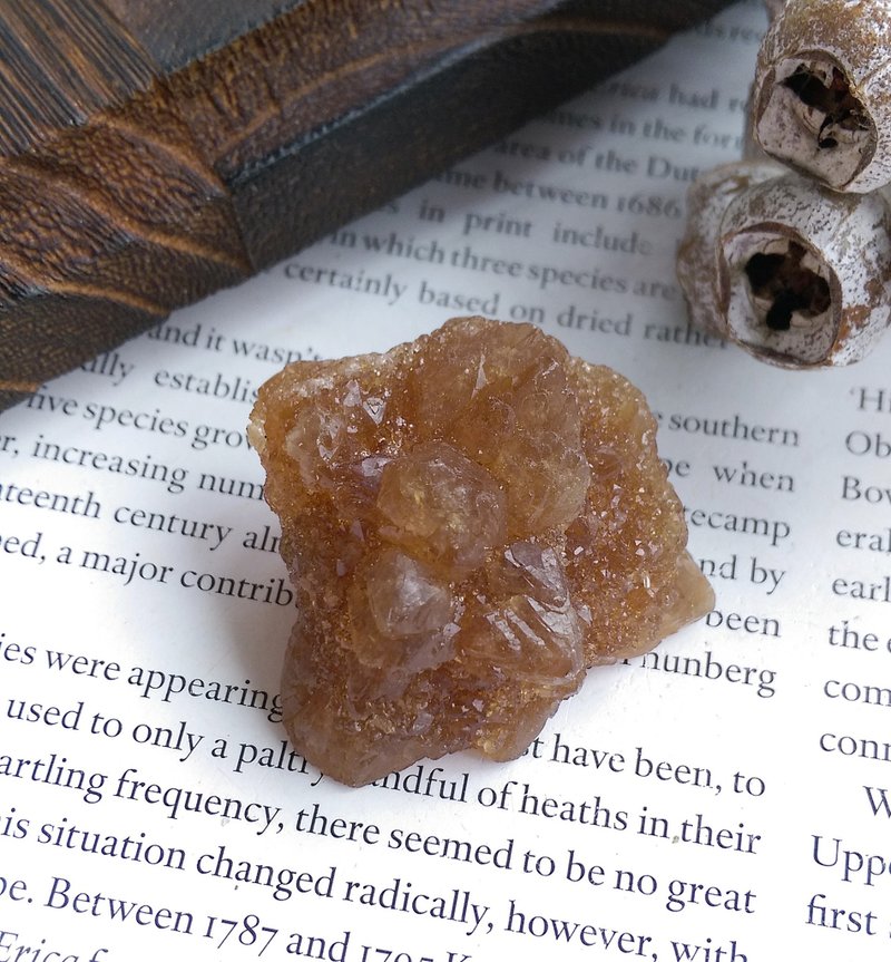Citrine 摩洛哥產地 黃水晶 小晶花 天然礦石 原礦 - 擺飾/家飾品 - 其他材質 